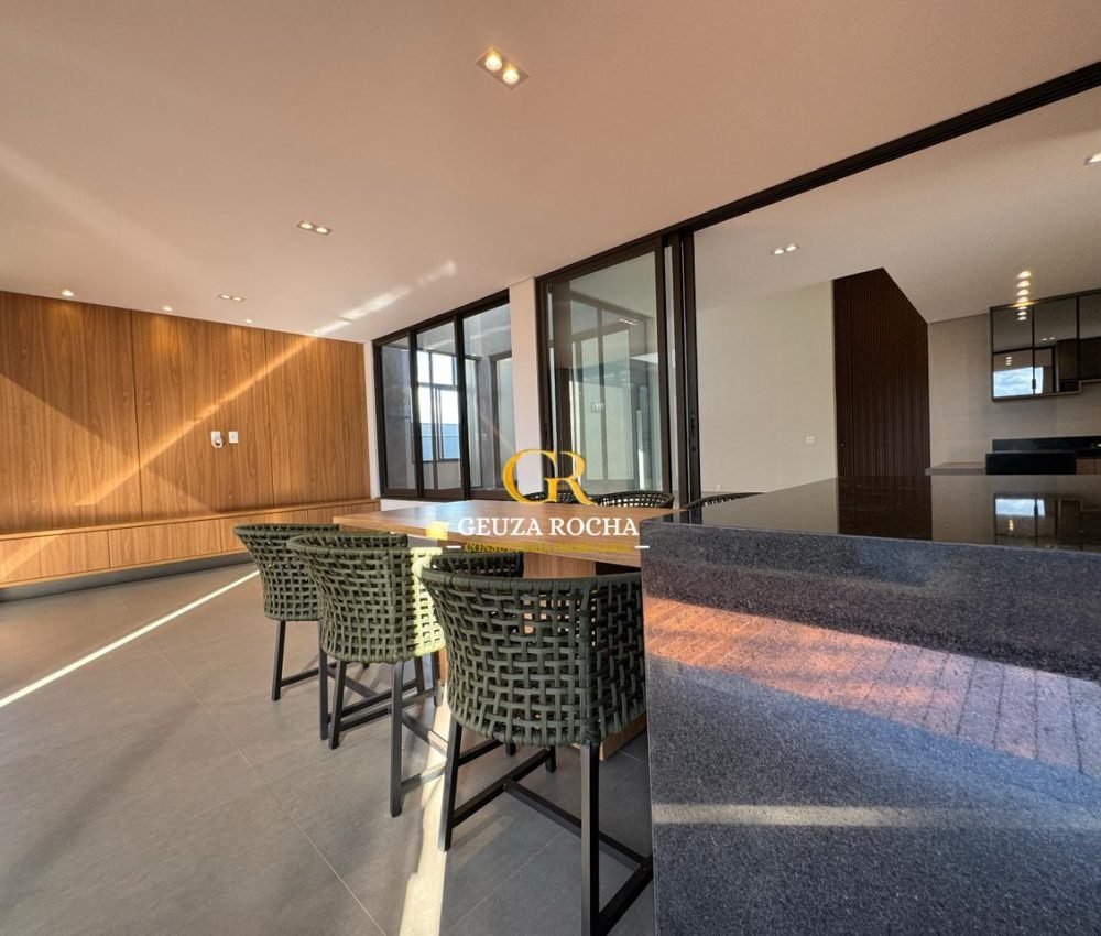Casa no Condominio Mirante do Fidalgo em Lagoa Santa - COD 221 (22)