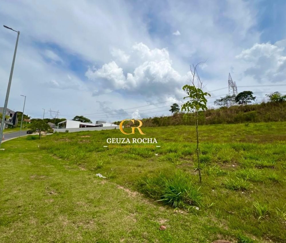 Lote no Condomínio Alphaville em Vespasiano - COD 089 (2)
