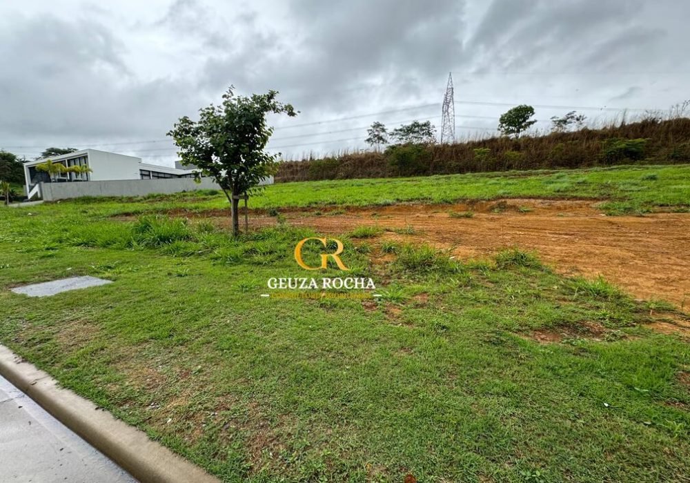 Lote no Condomínio Alphaville em Vespasiano - COD 089 (5)